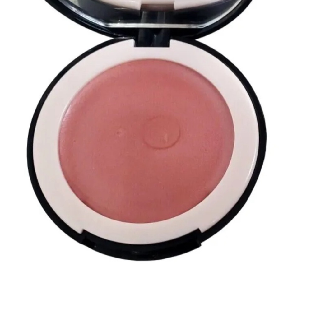 DOLL 10 DREAM WHIP MultiTasking Blush & Highlight Souffle-You’re Making Me Blush